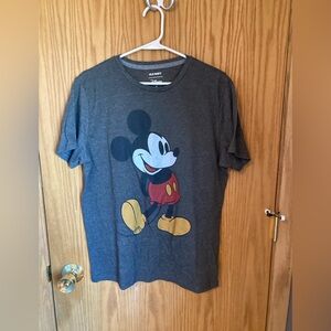 Old Navy Charcoal Mickey Mouse Tee sz M Classic Mickey Mouse Great Condition!